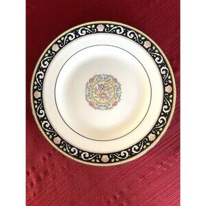 Wedgewood Runnymede W4472 Salad Plate 8” Bone China England
